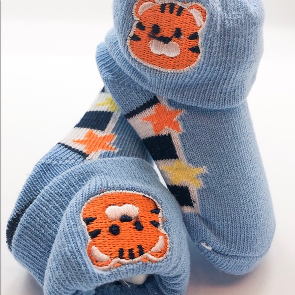 Stepping Stones Socks & Mitt Set - Picture 4 of 5